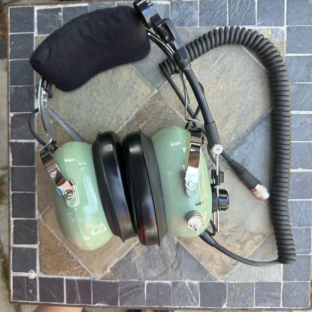 Aviation Headset David Clark